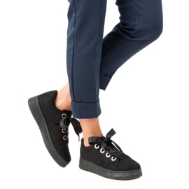 Sneakers in camoscio nero 2