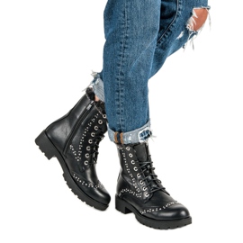 Rocciatori con isolamento nero 1