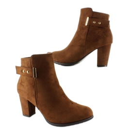 Stivali con fibbia dorata XD-08 Camel marrone 2