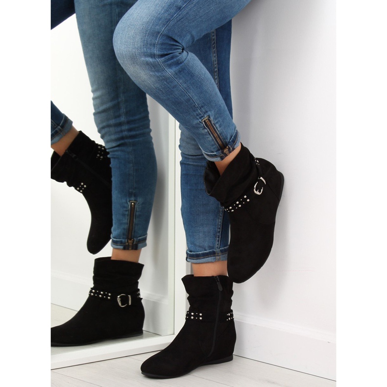 Nero PE103 Cintura nera in raso con borchie 2