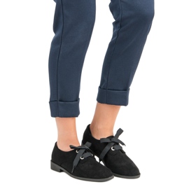 Scarpe VICES nere legate nero 1