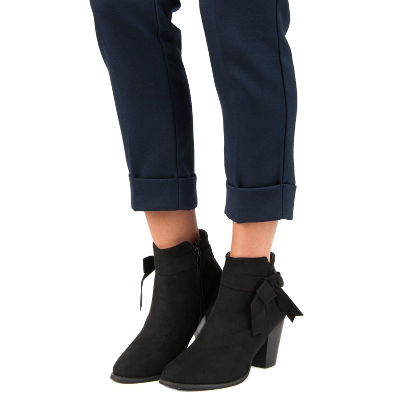 SDS Stivaletti neri sul post nero 1