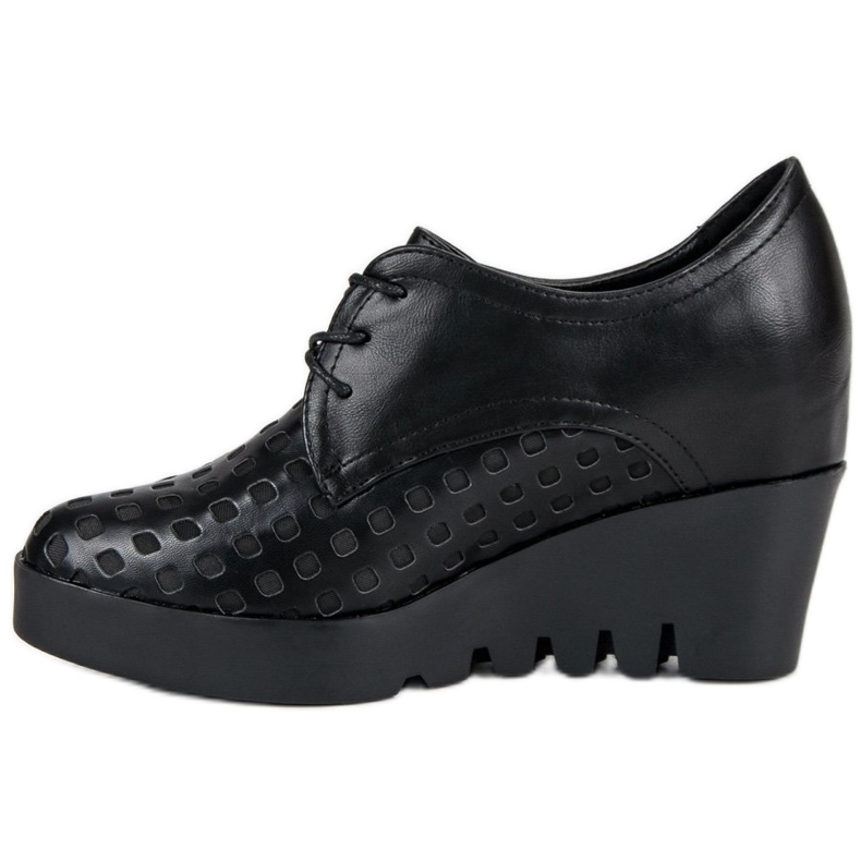 J. Star Scarpe traforate su zeppa nero 1