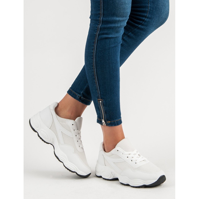 Scarpe sportive bianche bianca 1