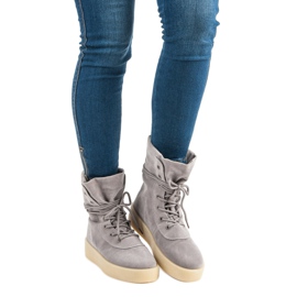 Stivali stringati grigio 1