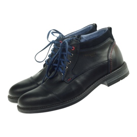 Scarpe in pelle Nikopol isolate con un cursore 689 nero 3
