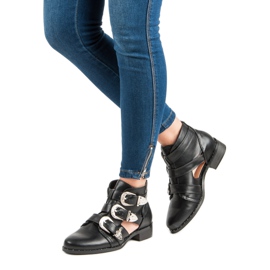 Stivali da donna alla moda nero 1