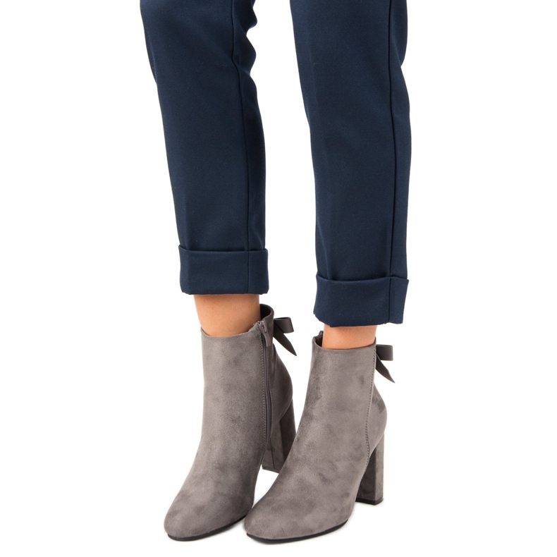 Ideal Shoes Stivali grigi alla moda grigio 2