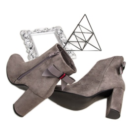 Ideal Shoes Stivali grigi alla moda grigio 1