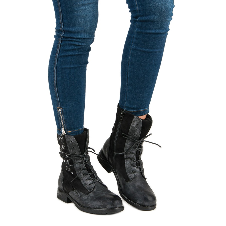 Kayla Lavoratori alla moda nero 1