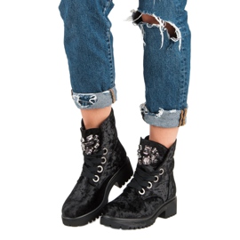 Kylie Stivali di velluto alla moda nero 1