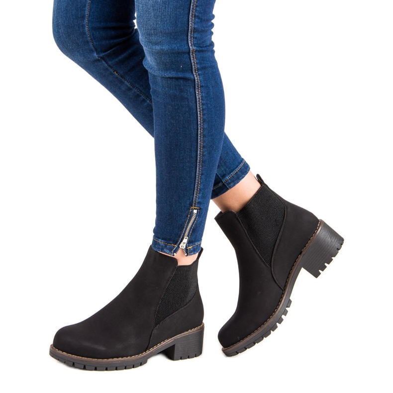Stivaletti Chelsea nero 2