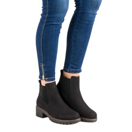 Stivaletti Chelsea nero 1