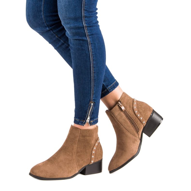 Stivaletti casual in pelle scamosciata marrone 1