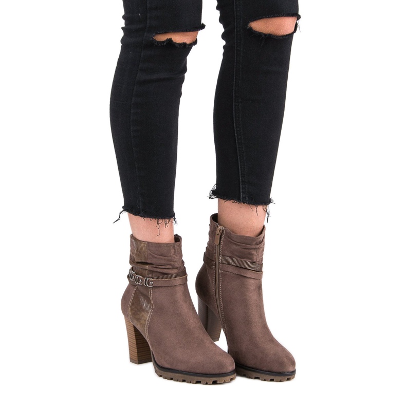 Super Mode Stivali alla moda sul post marrone 1