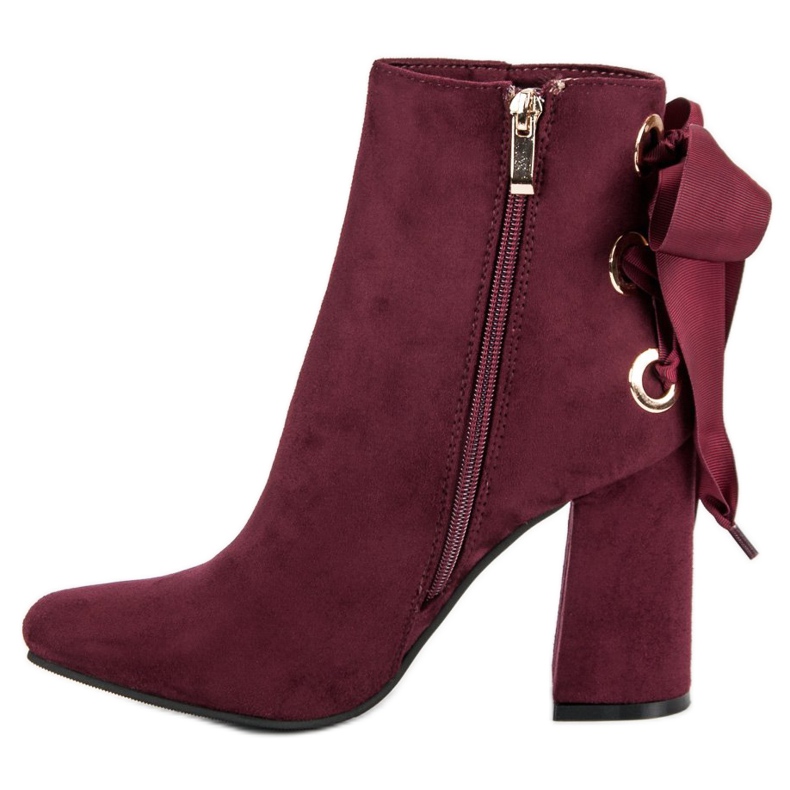 Ideal Shoes Stivali sexy sul post rosso 1