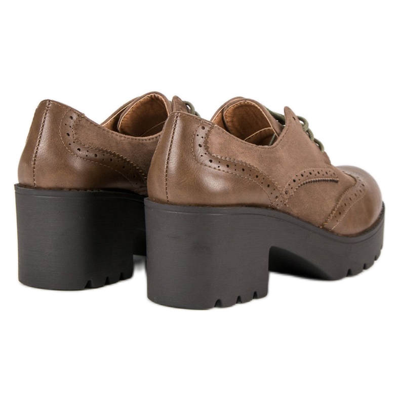 Ch. Creation Scarpe eleganti beige 1