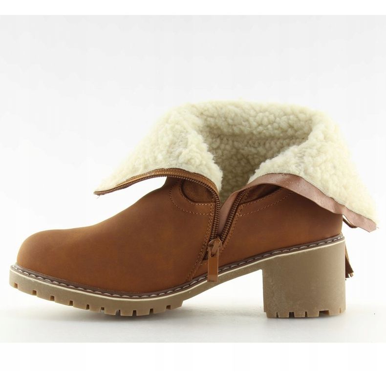 Stivali imbottiti con agnello marrone NC726 Camel 1