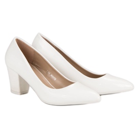 Décolleté classiche laccate bianca 1