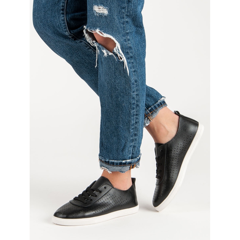 Muto Scarpe sportive nere nero 1