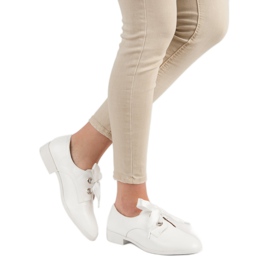 Tina&Co Stringate legate bianco 1