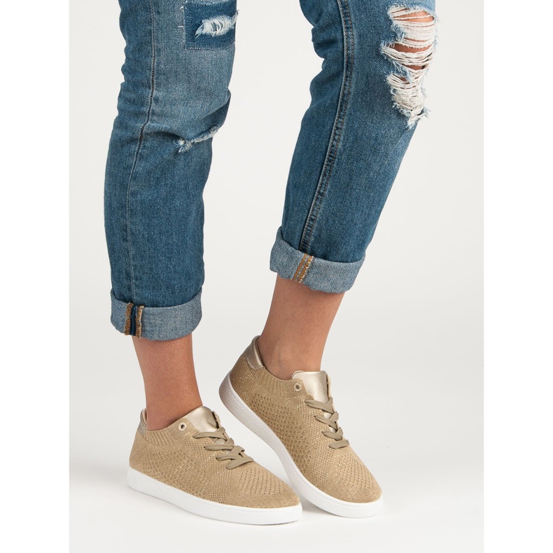 Scarpe sportive comode giallo 1