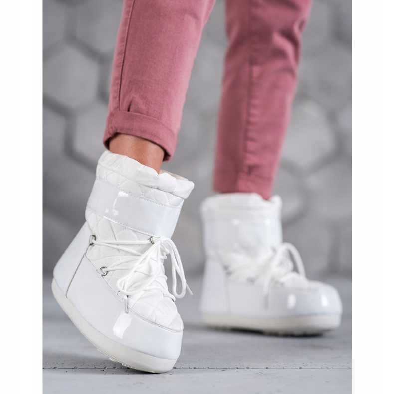 Stivali da neve alla moda bianca 1
