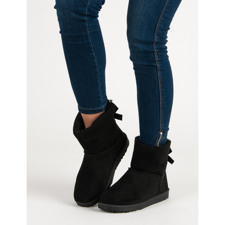 Queentina Mukluki nero con fiocco 1