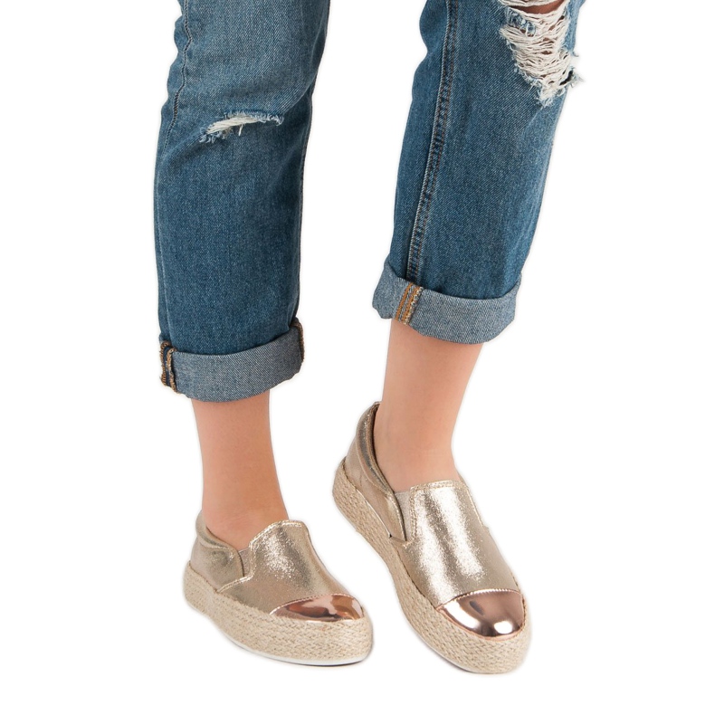 Scarpe da ginnastica dorate alla moda d'oro 1