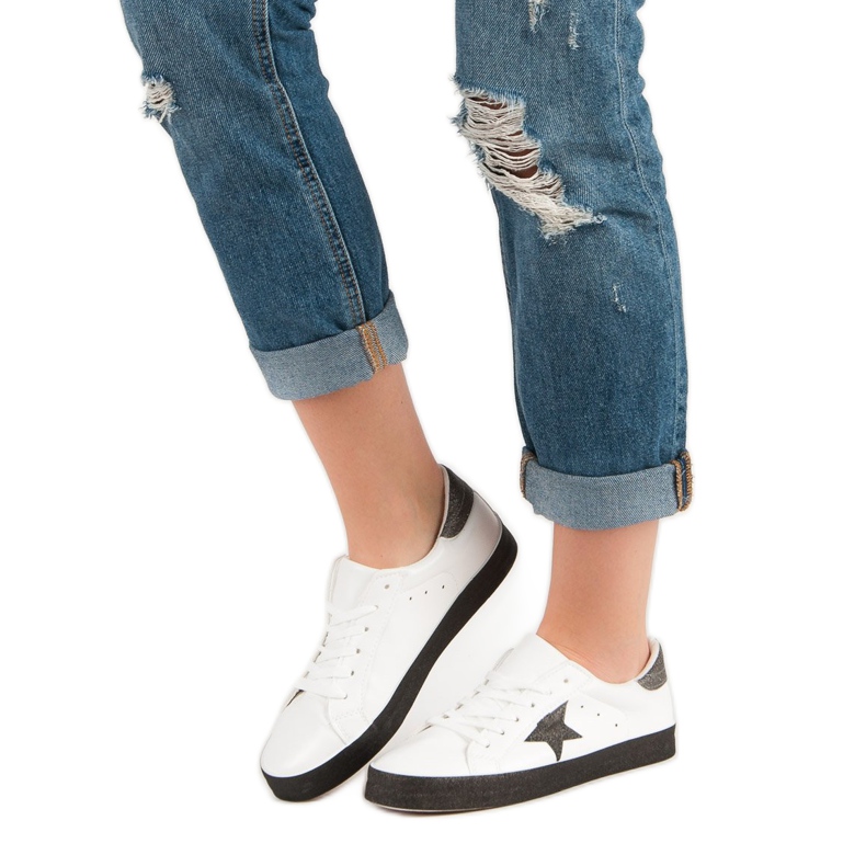 Sneakers basse alla moda bianco nero 1