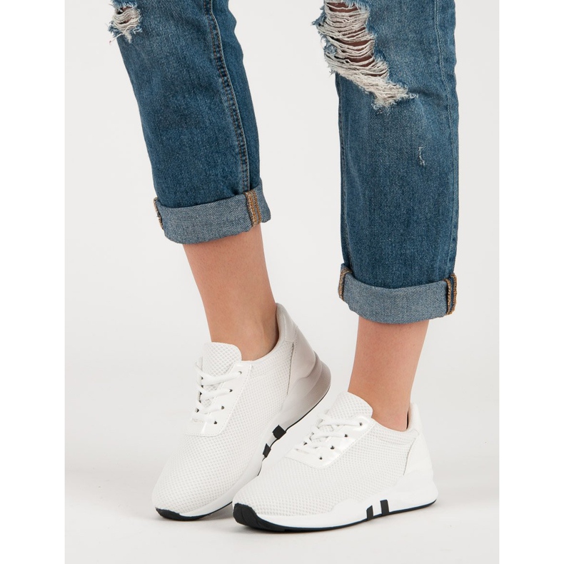 Scarpe sportive alla moda bianca 1