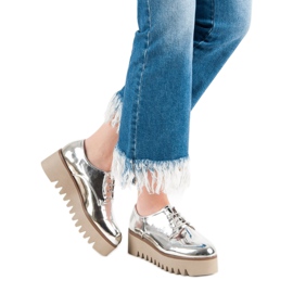 Corina Scarpe argentate con protezione grigio 2
