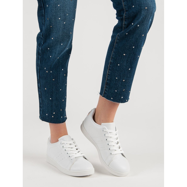 Sneakers Bianche Con Un Cuore bianco 1