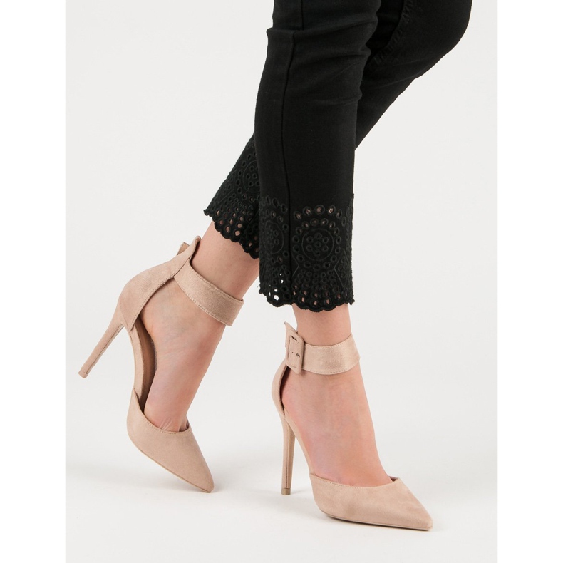 Scarpe con tacco in pelle scamosciata beige 2