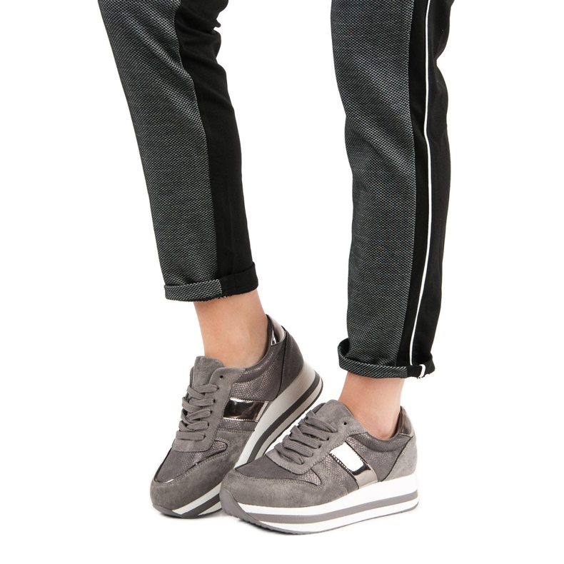 Bestelle Sneakers grigie alla moda grigio 1