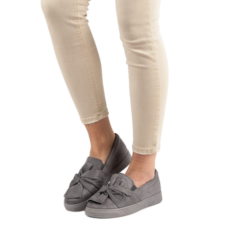 McKey Sneakers in pelle scamosciata senza lacci grigio 1