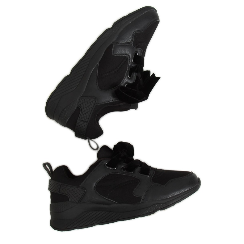 Nero 520-7 Scarpe sportive nere 1