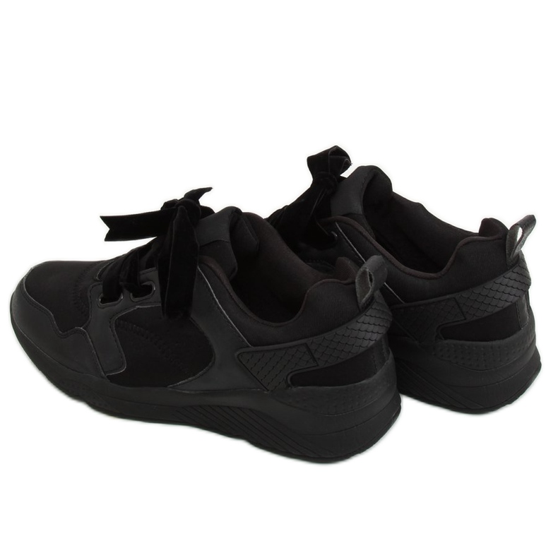 Nero 520-7 Scarpe sportive nere 2