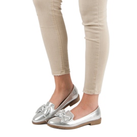 Forever Folie Ballerina d'argento con un fiocco grigio 2