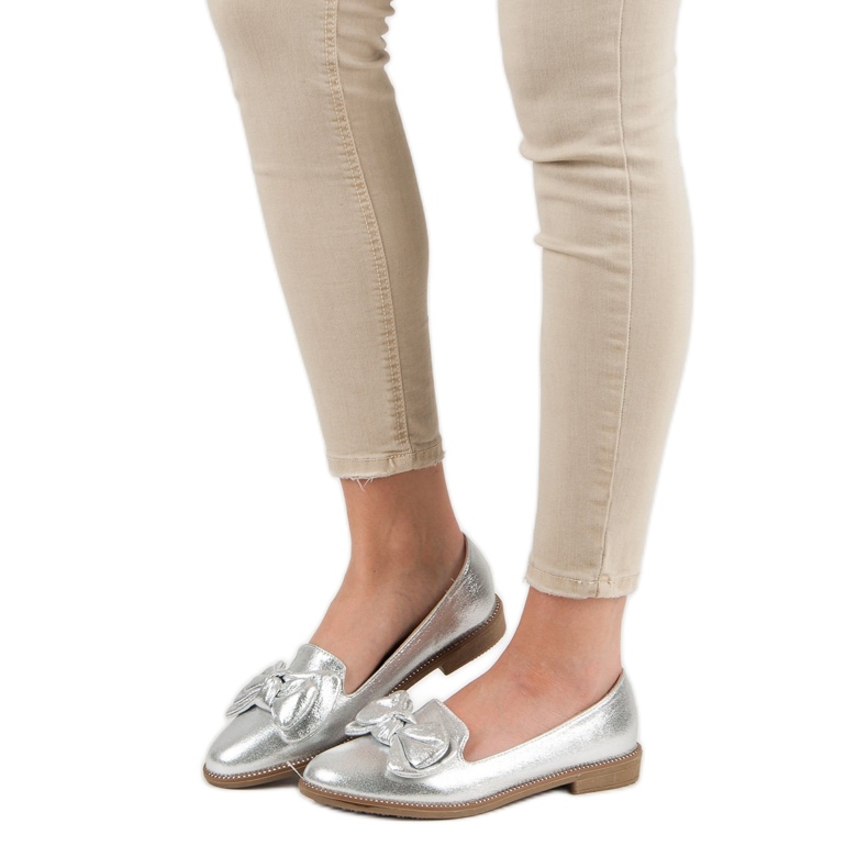 Forever Folie Ballerina d'argento con un fiocco grigio 2