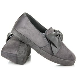 Slip in Pelle Scamosciata Con Fiocco grigio 1