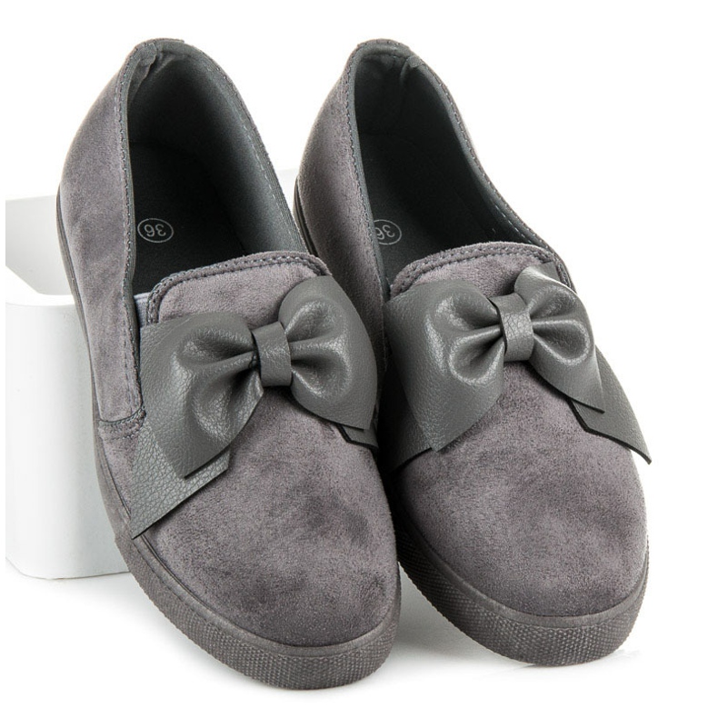 Slip in Pelle Scamosciata Con Fiocco grigio 2