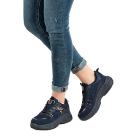 Sneakers blu navy sulla piattaforma 2