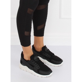 Nero LA18P Scarpe sportive nere 1