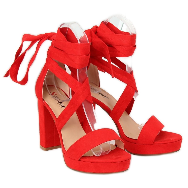 Sandali rossi sulla piattaforma NC805 Red rosso 2