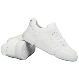 Scarpe sportive comode bianco 1