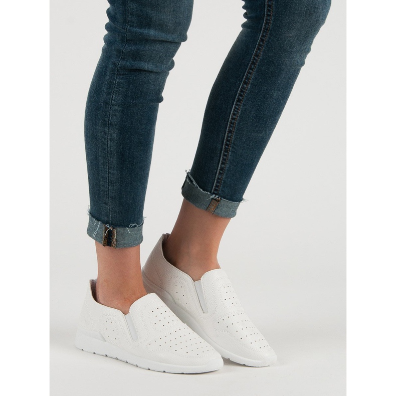 Queen Bee Scarpe da ginnastica leggere slip-on bianco 1