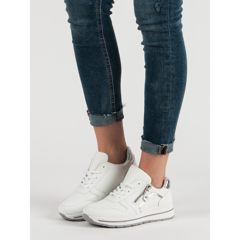 Scarpe sportive bianche bianca 1