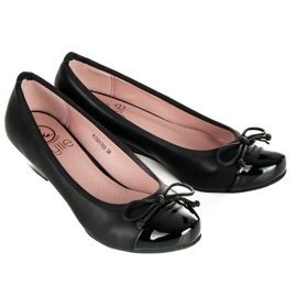 Kylie Pompe con zeppa nero 1