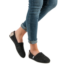 L. Day Slipon Con Motivo nero 2